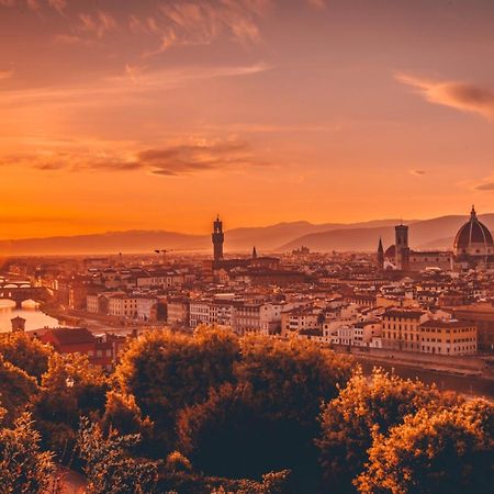 Appartamento Ponte Vecchio Con Posto Auto Su Richiesta Florence Buitenkant foto